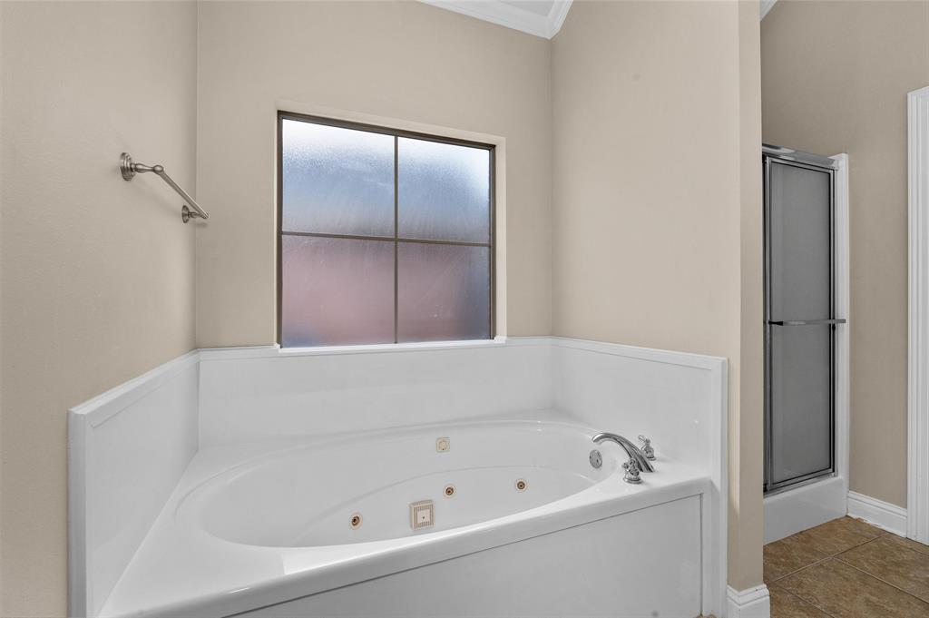 313 Chancellorsville Court Property Photo 17