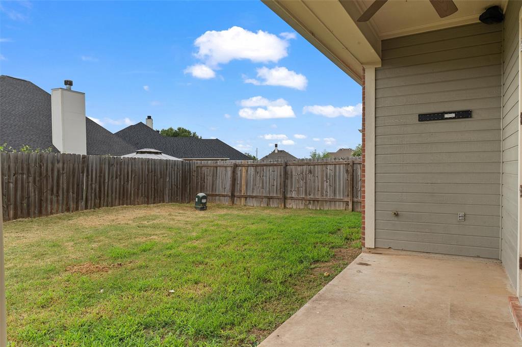 313 Chancellorsville Court Property Photo 24