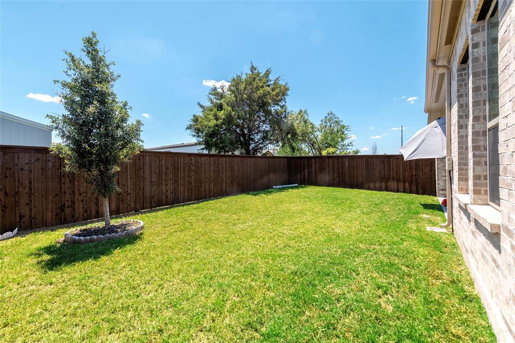 9108 Winding Creek Drive Property Photo 29