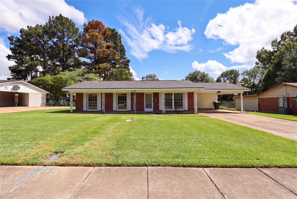 2713 Hoyte Drive Property Photo 1