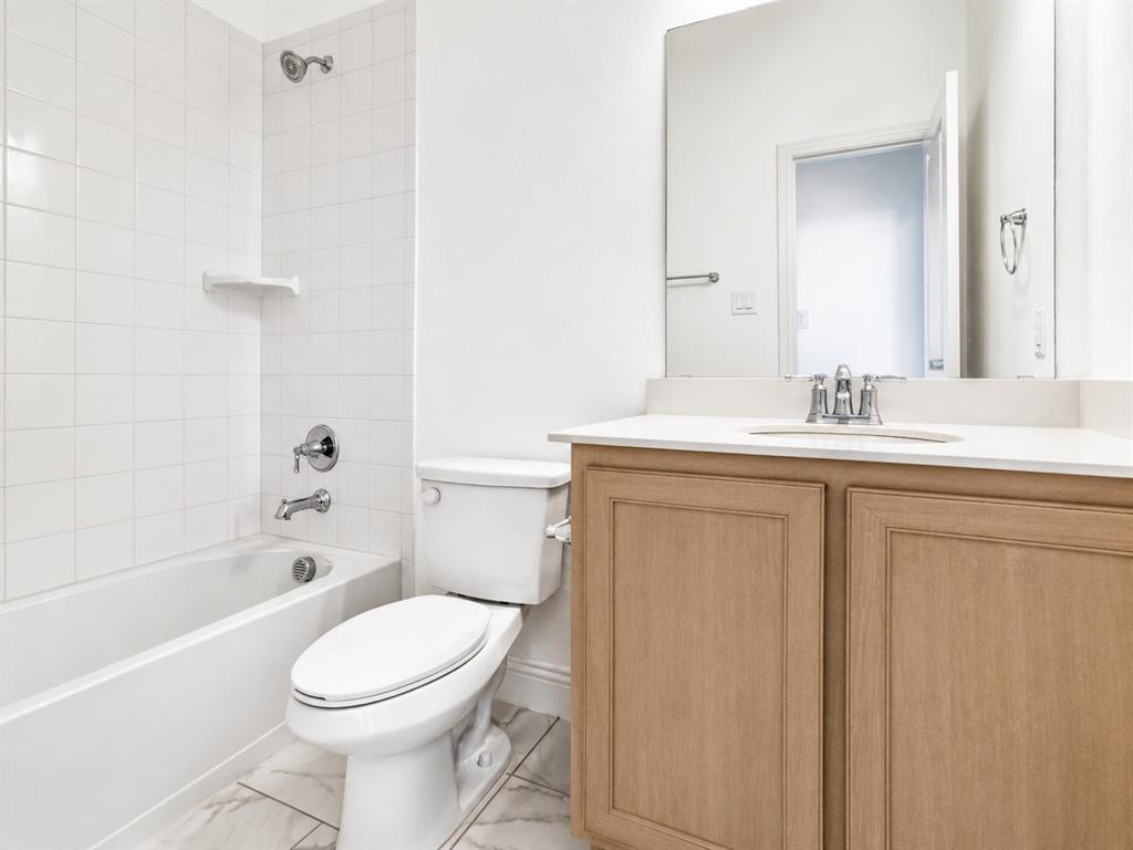 340 Misty Meadow Lane Property Photo 10