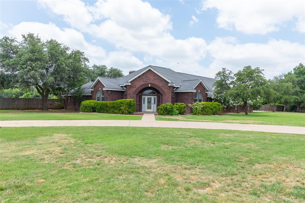 5433 Meadow Drive Property Photo 1