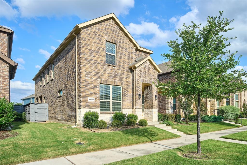 6029 Wildflower Way Property Photo 3