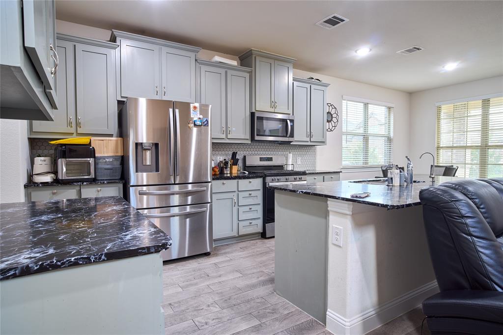 6029 Wildflower Way Property Photo 9