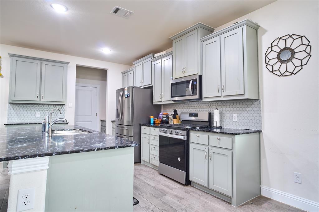 6029 Wildflower Way Property Photo 11