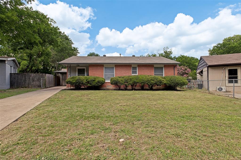 219 Harman Street Property Photo 1