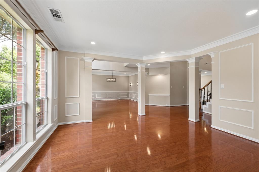2508 Mitchell Drive Property Photo 6