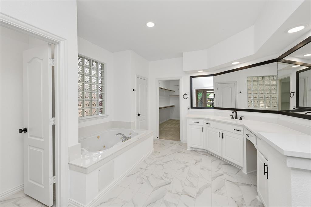 2508 Mitchell Drive Property Photo 19
