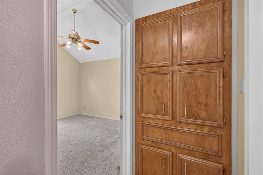 2204 Middle Creek Boulevard Property Photo 17