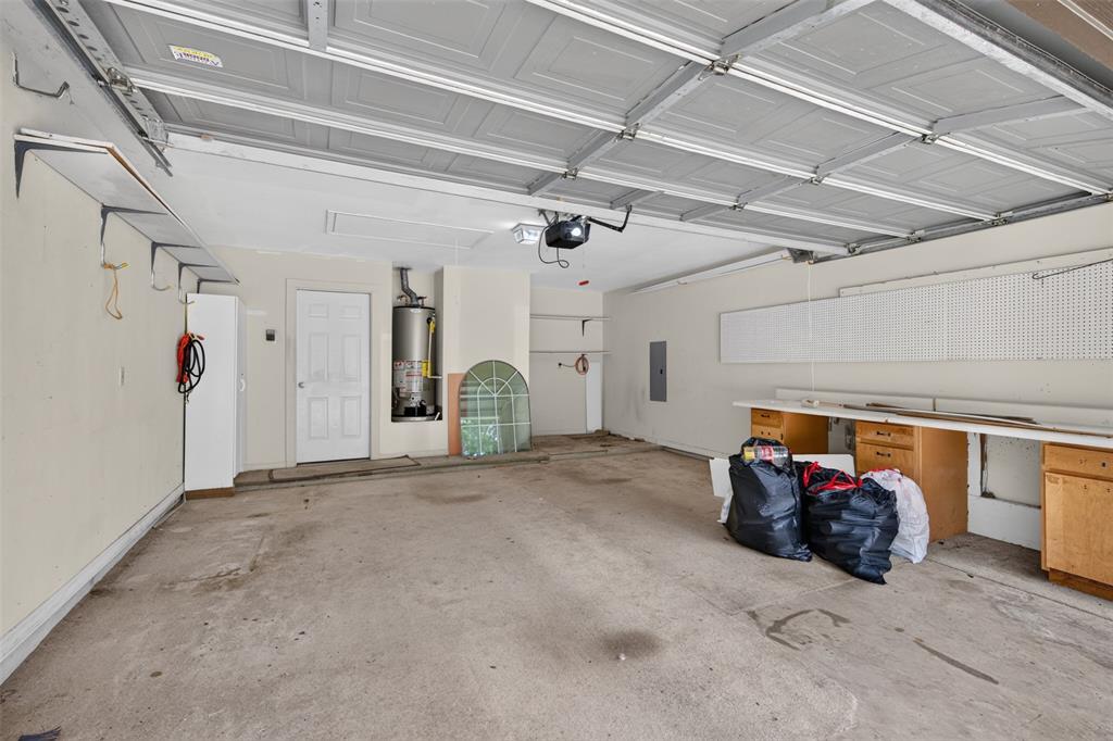 2204 Middle Creek Boulevard Property Photo 29