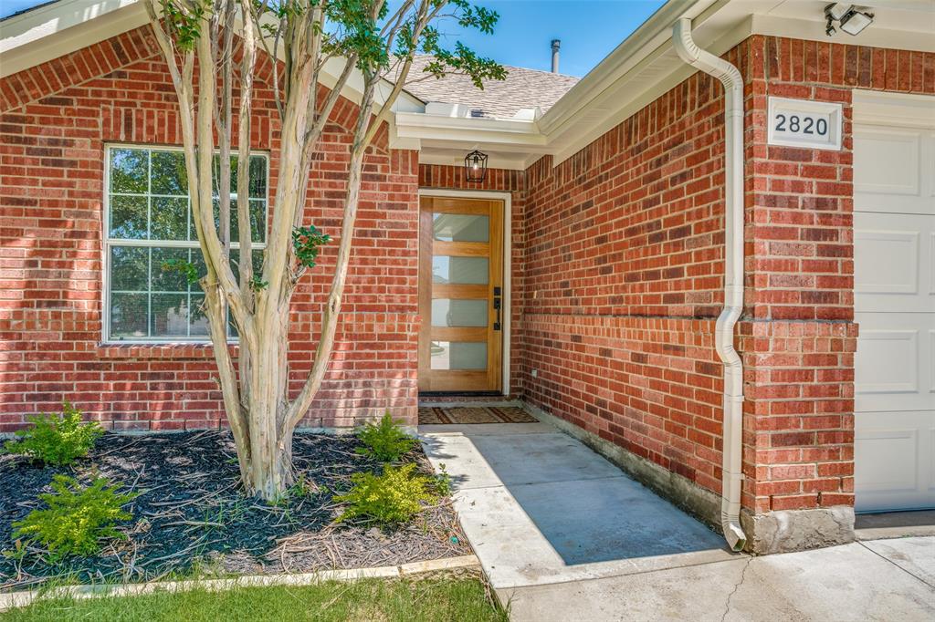 2820 Enchanted Eve Drive Property Photo 4