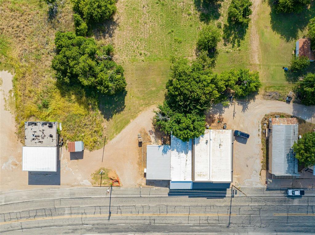 105 S Us Highway 183 Property Photo 29