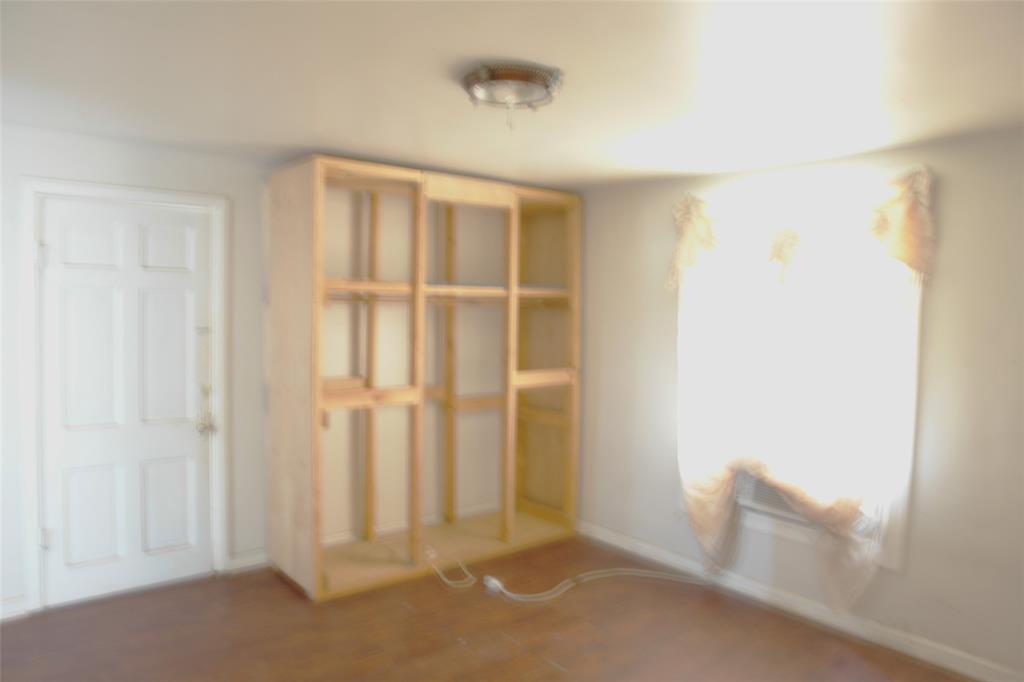 1006 S Bluffton Property Photo 12