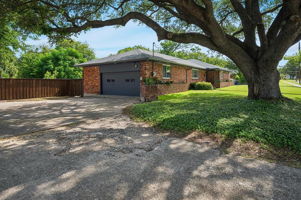 2203 Healey Drive Property Photo 28
