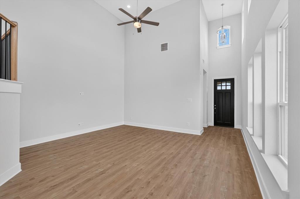 7526 Epiphany Way Property Photo 11