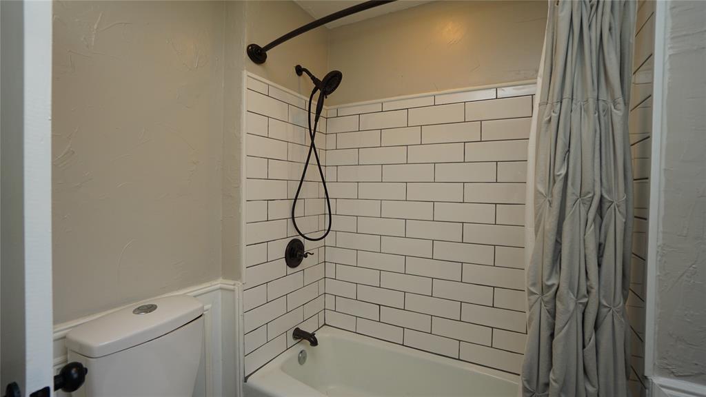 606 Queens Road Property Photo 19