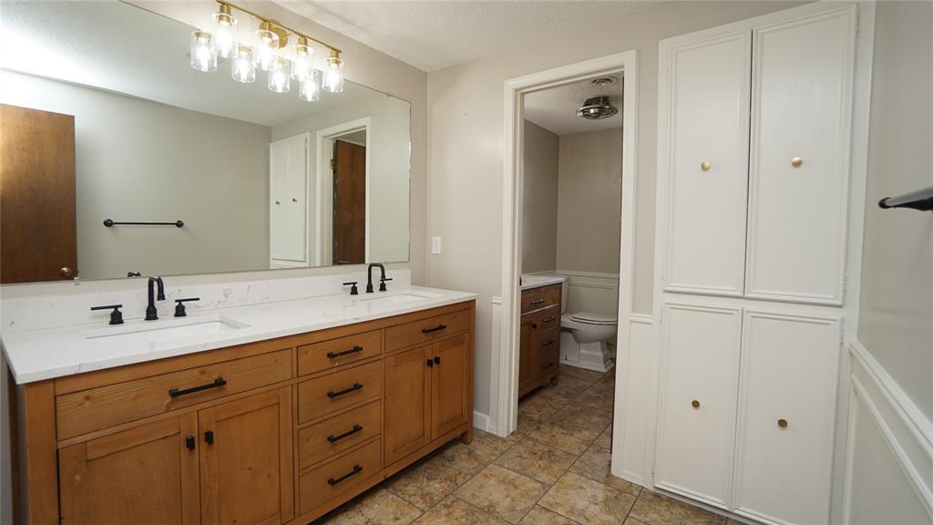 606 Queens Road Property Photo 24