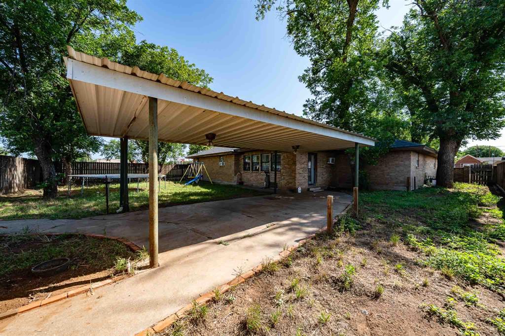 605 N Cleveland Property Photo 16