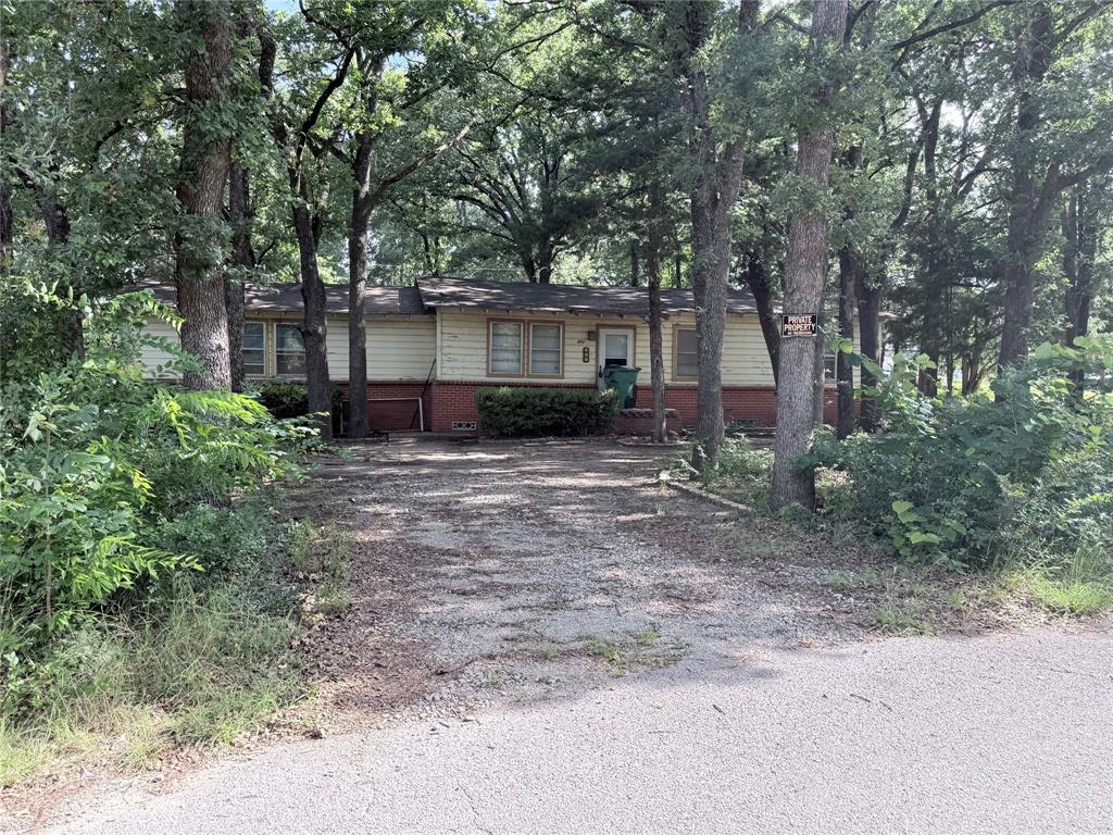 200 Braziel Property Photo 1