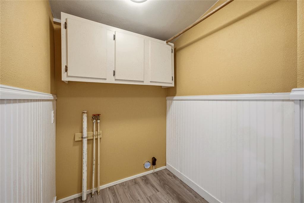 207 N Fisher Property Photo 19