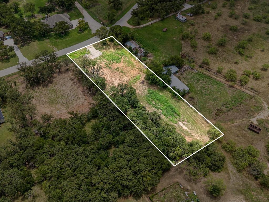 709 County Road 3355 Property Photo 1