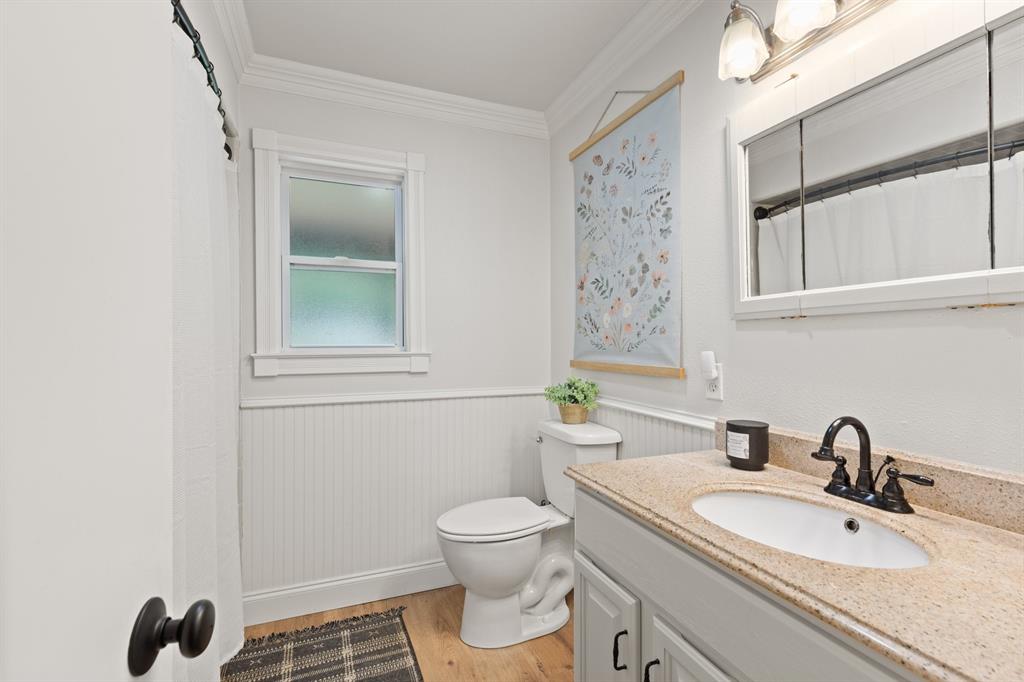 331 Spring Creek Drive Property Photo 15