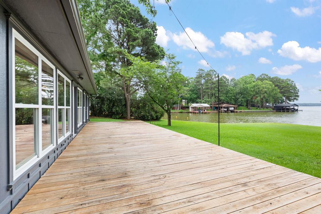 331 Spring Creek Drive Property Photo 26