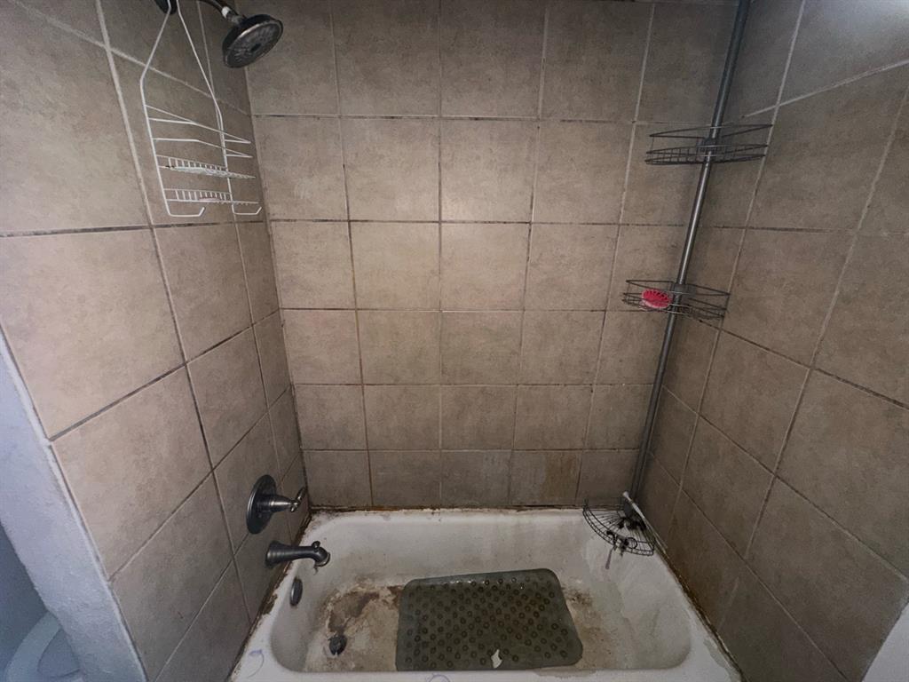 3301 Frazier Avenue Property Photo 5