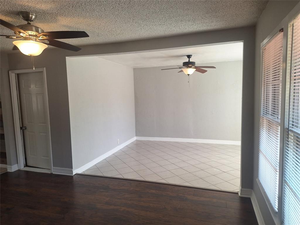 1225 Harrison Lane Property Photo 4