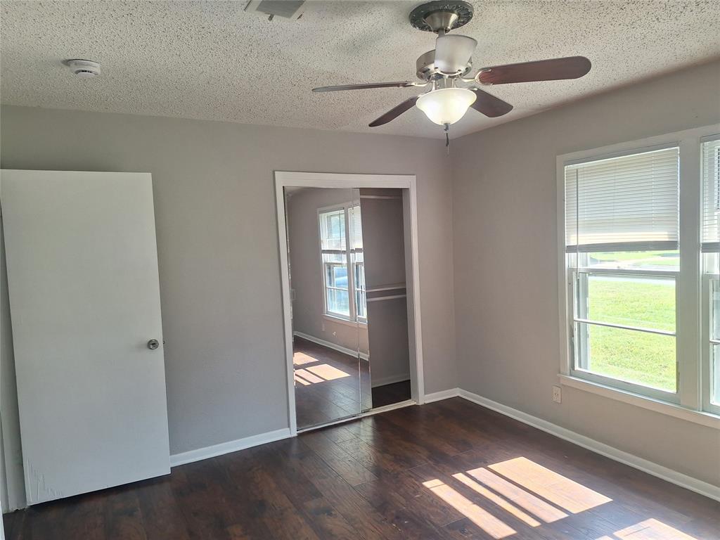 1225 Harrison Lane Property Photo 12