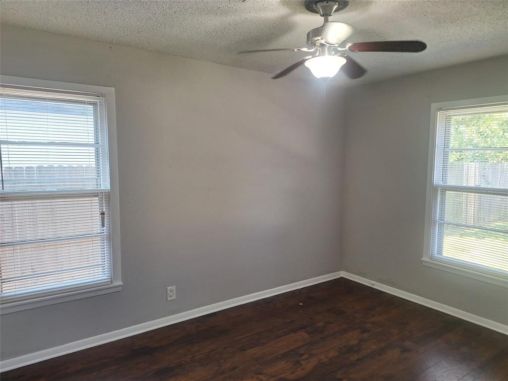 1225 Harrison Lane Property Photo 14