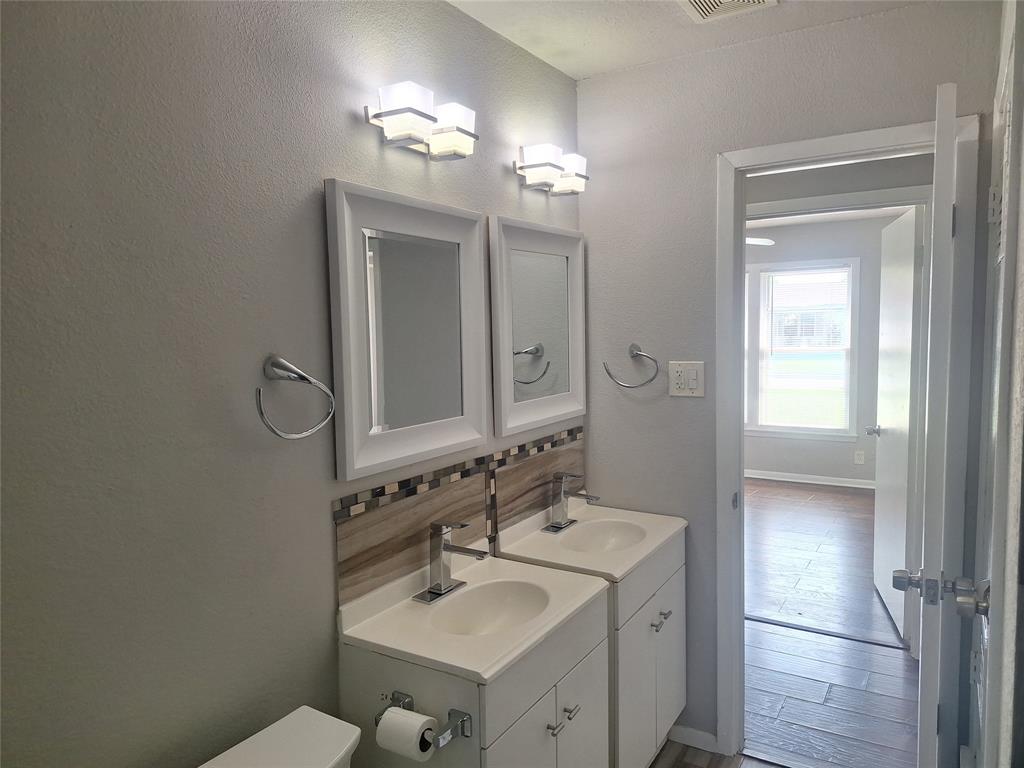 1225 Harrison Lane Property Photo 20