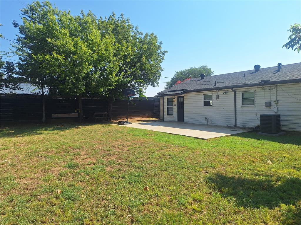 1225 Harrison Lane Property Photo 25