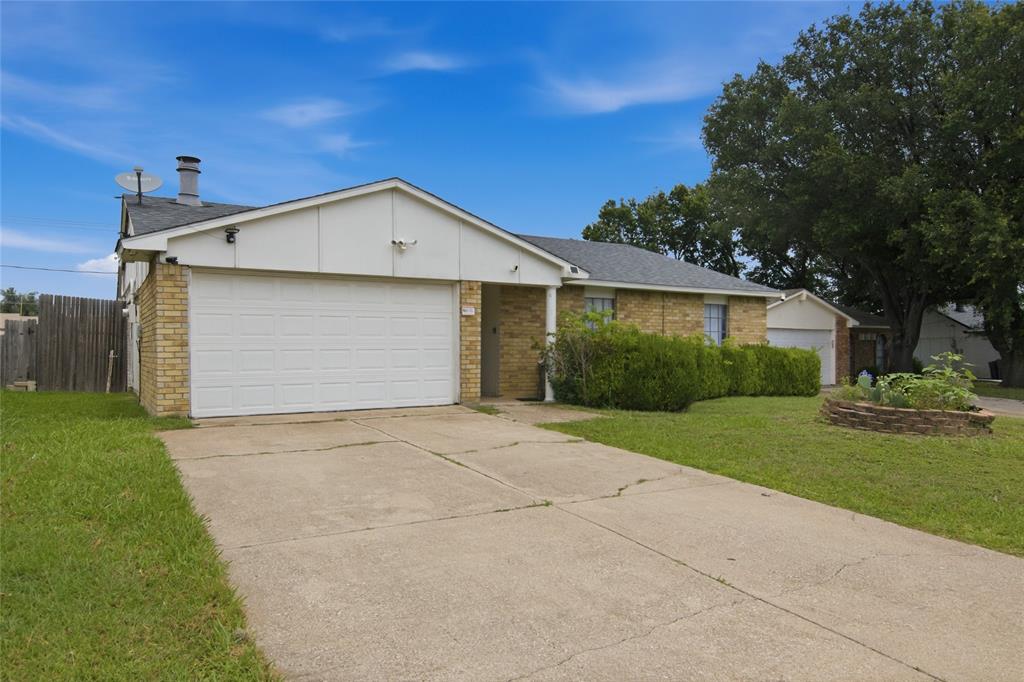 6941 Glendale Drive Property Photo 1