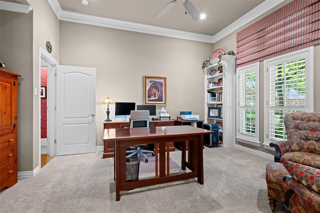 512 Ashmede Court Property Photo 4