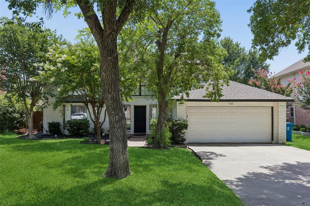 2108 Bentley Drive Property Photo 1