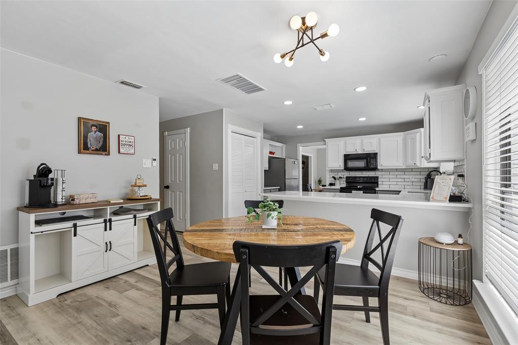 2108 Bentley Drive Property Photo 17