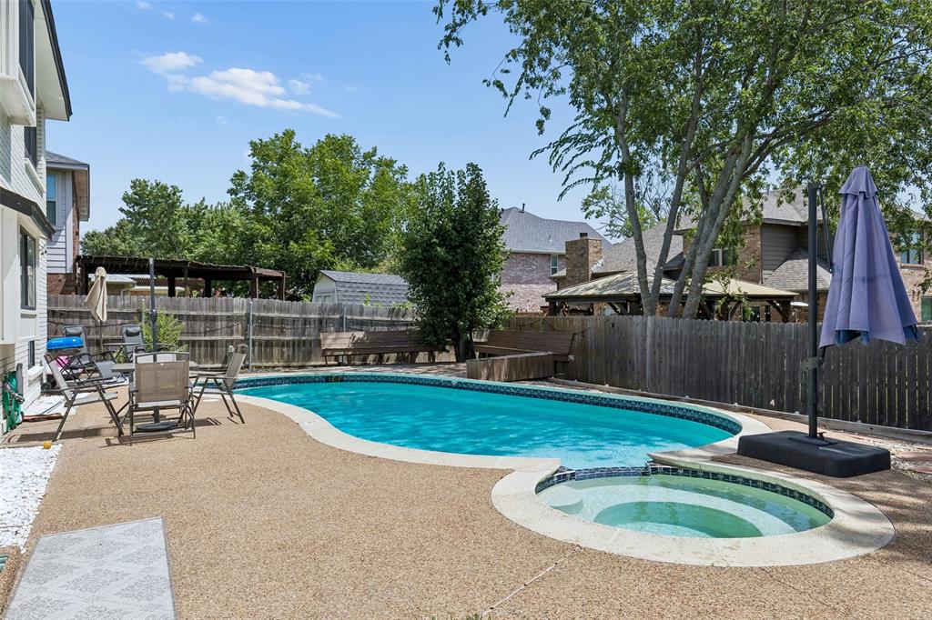 2108 Bentley Drive Property Photo 28