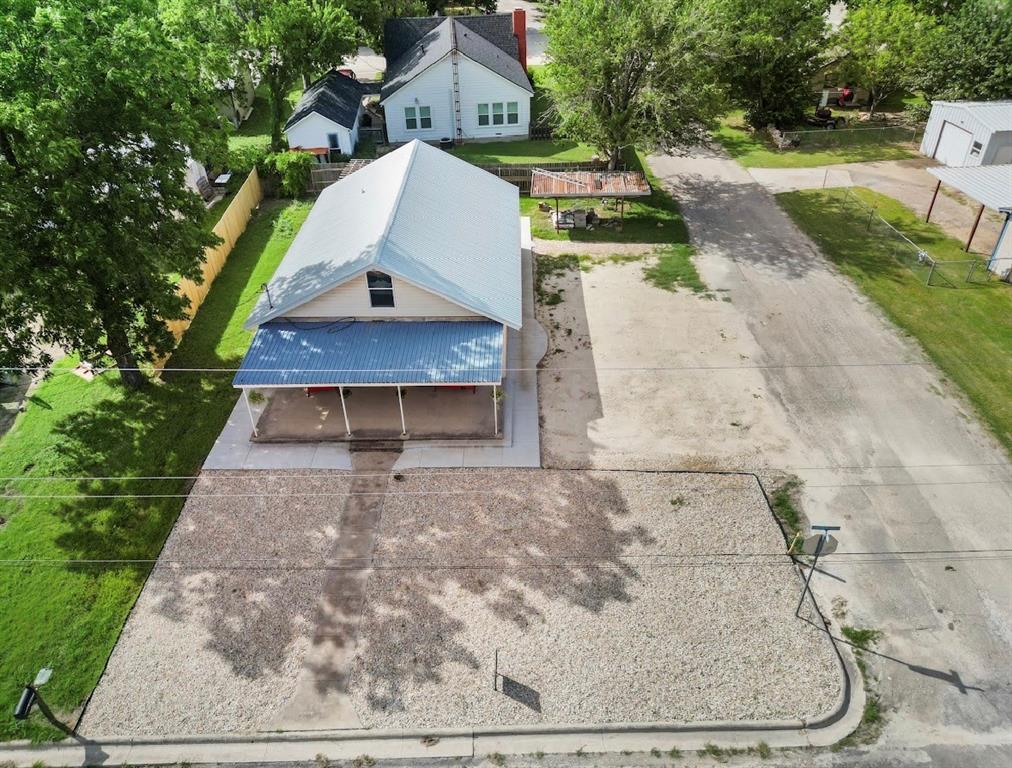 1003 W 5th Street Property Photo 20