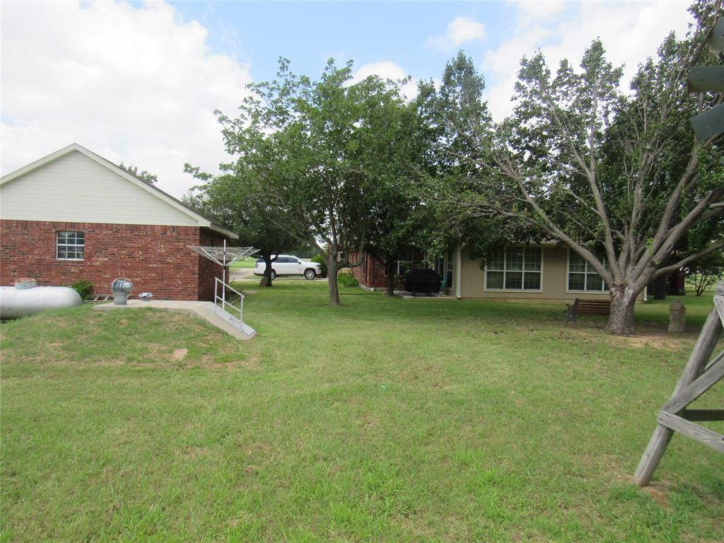 404 County Road 260 Property Photo 6