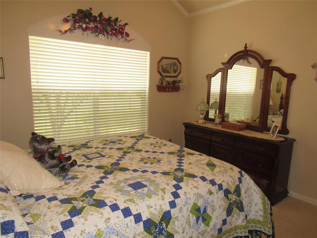 404 County Road 260 Property Photo 31