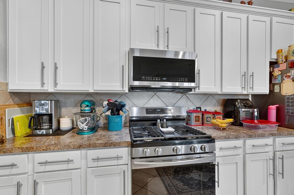 1008 Bell Manor Drive Property Photo 12