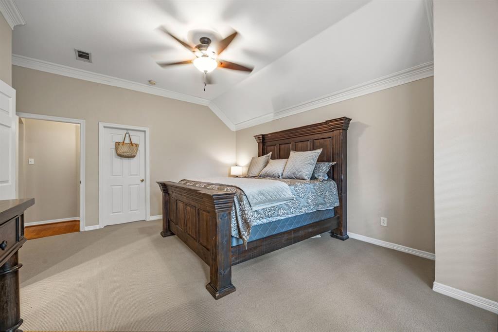 221 Freedom Court Property Photo 15