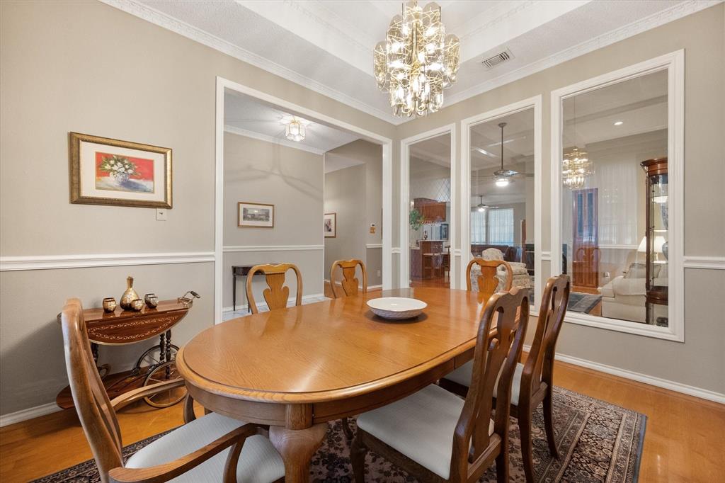 2105 Sleepy Hollow Drive Property Photo 4