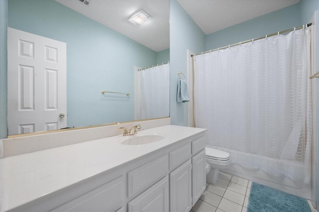 2105 Sleepy Hollow Drive Property Photo 29