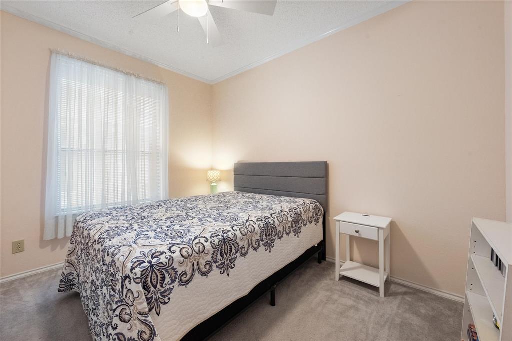2105 Sleepy Hollow Drive Property Photo 30