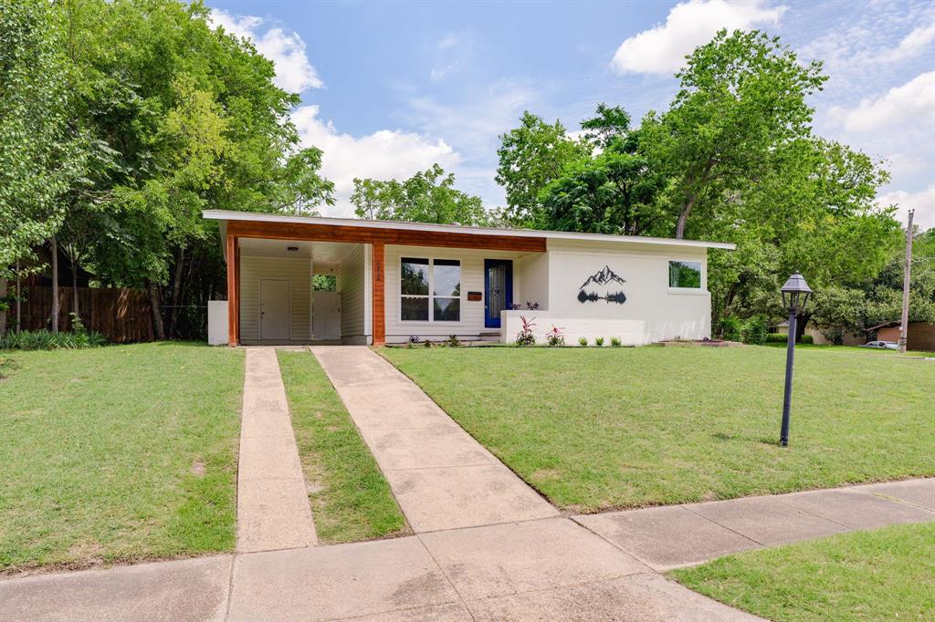 9795 Twin Creek Circle Property Photo 2
