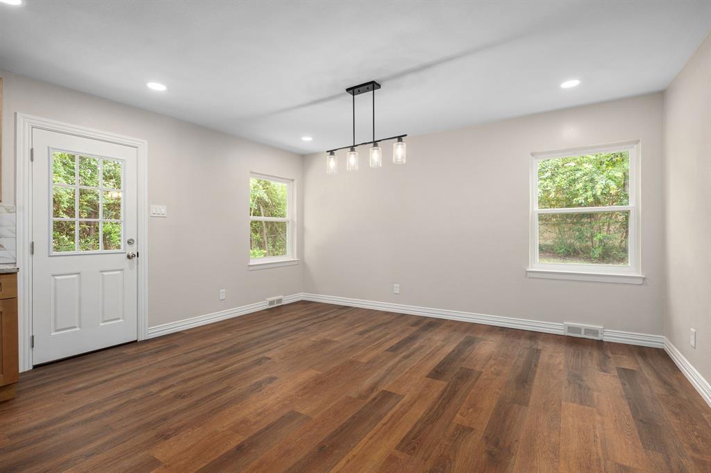 9795 Twin Creek Circle Property Photo 15