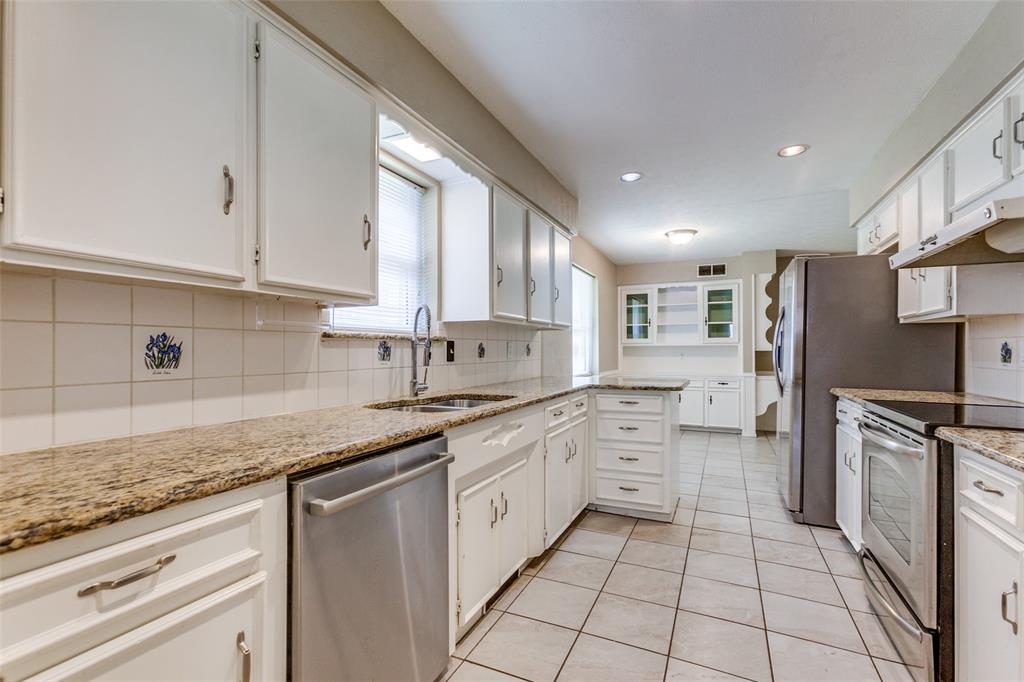 7739 La Manga Drive Property Photo 8