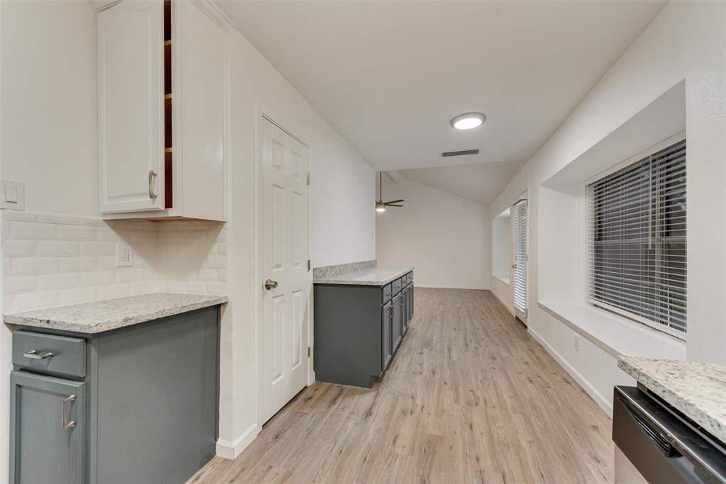 2514 Bobwhite Boulevard Property Photo 12